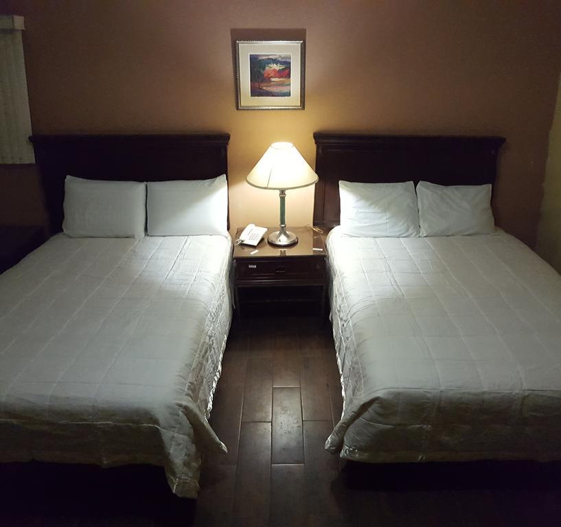 Hotel La Posta Monclova Oda fotoğraf